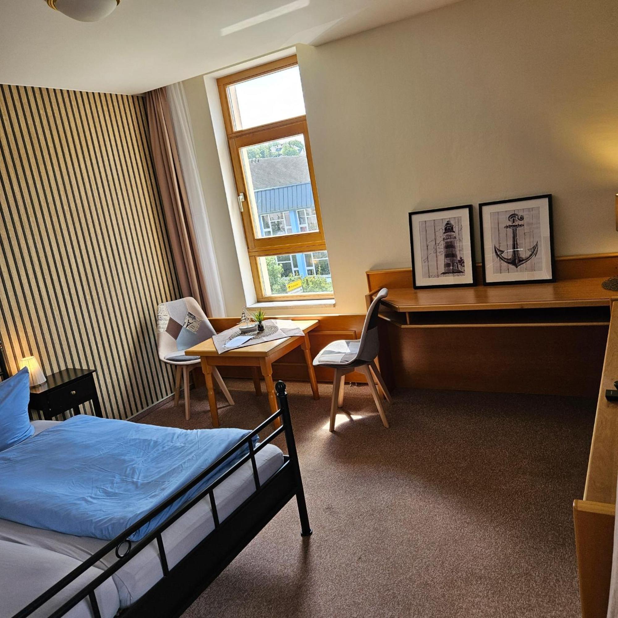 Hotel Garni Rodewisch Экстерьер фото